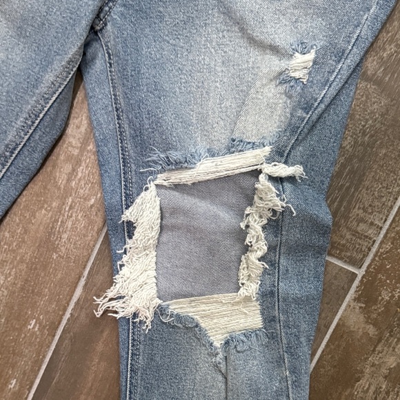 Cello Medium Blue Distressed High Rise straight Jeans - Picture 3 of 10